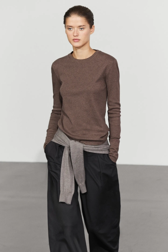 Massimo Dutti ФУТБОЛКА С ДЛИННЫМИ РУКАВАМИ ИЗ 100% ХЛОПКА, КОРИЧНЕВЫЙ
