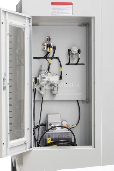 Вертикальный фрезерный станок с ЧПУ FLLS VMC-1160