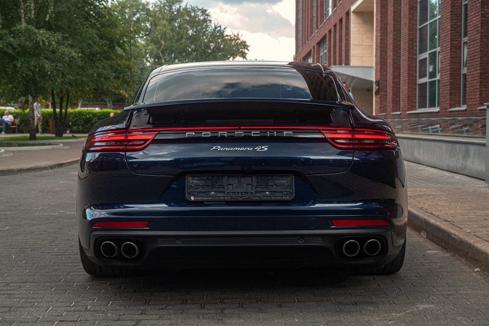 Porsche Panamera 4S
