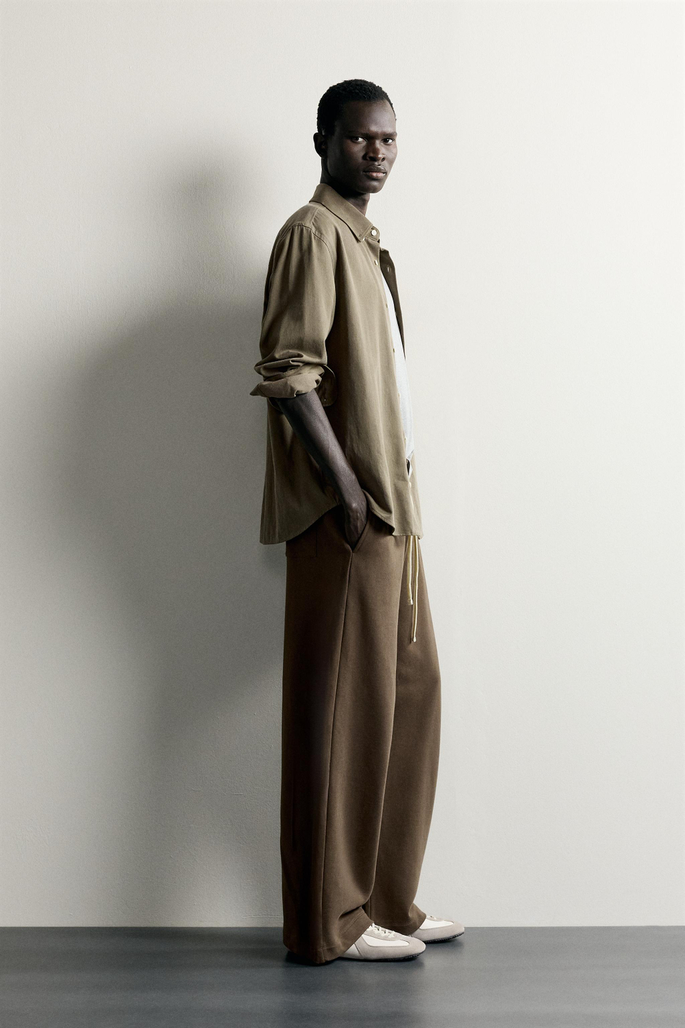 КОМБИНИРОВАННЫЕ БРЮКИ RELAXED FIT — ZARA