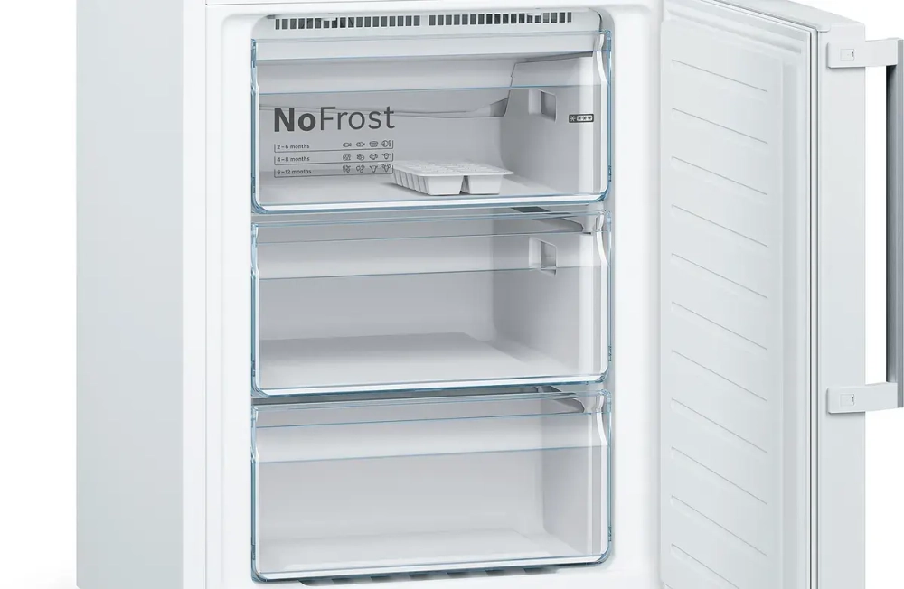 Двухкамерный холодильник Bosch KGN39VWEQ