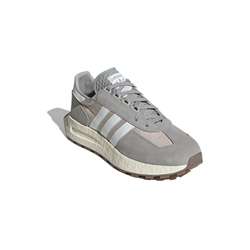 alt="Кроссовки adidas Retropy E5 арт. Q47101 с сетчатым верхом и замшевыми накладками вид спереди"