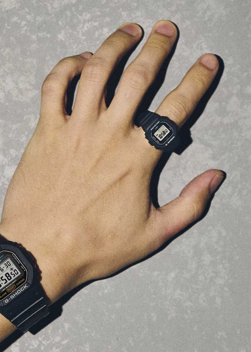 Наручные часы Casio G-Shock DWN-5600-1