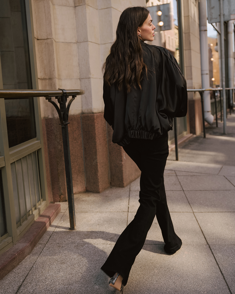 Джинсы