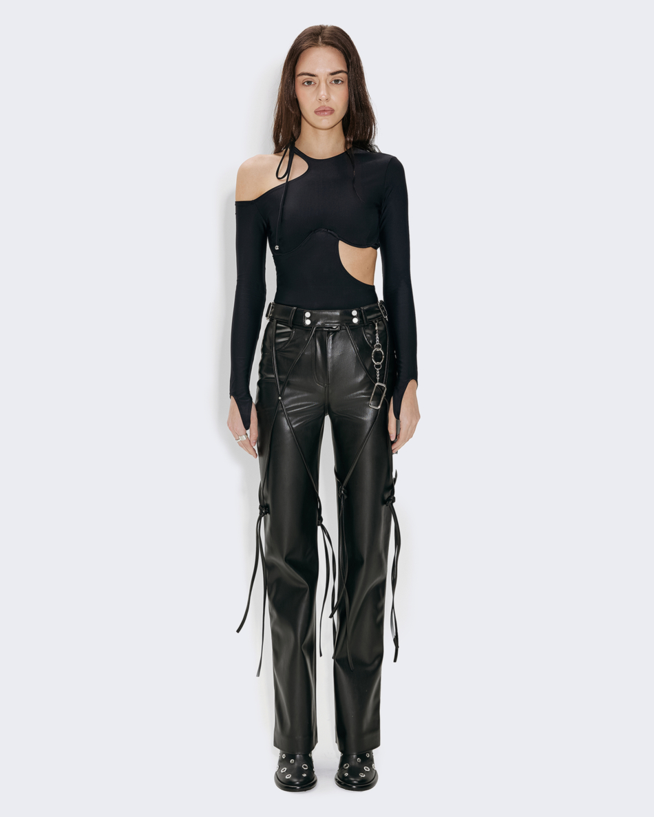 BLACK V-LEATHER TROUSERS WITH STRAPS