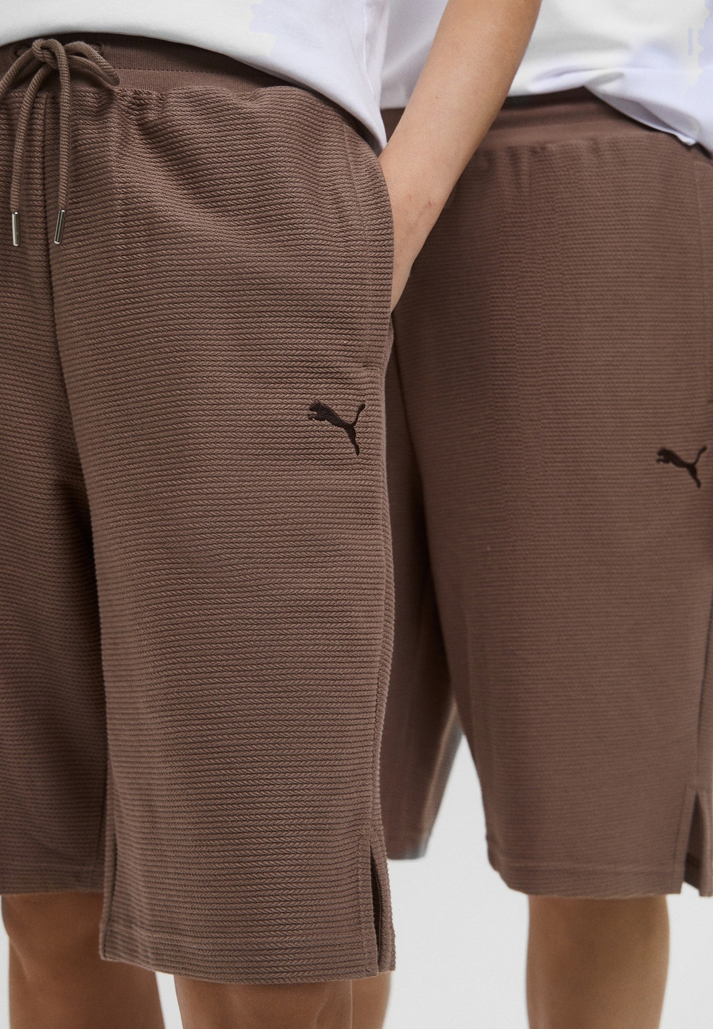 Шорты спортивные мужские PUMA PREMIUM ESS Jacquard Long Line Relaxed Shorts 11"