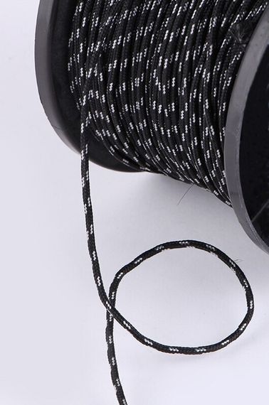 Линь SevenSub Dyneema (Дайнема 1,8 мм, в катушке 50 м, нагрузка 180 кг, черно-белый, цена за 1м)
