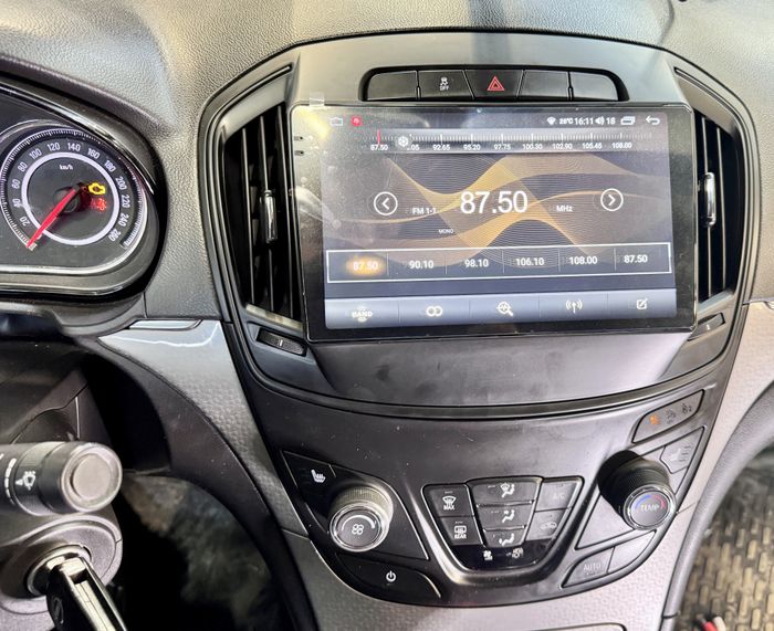 Магнитола для Opel Insignia 2013-2015 - Kuberg OL-9977 QLed+2K, Android 13, Быстрейшая, CarPlay, 4G SIM-слот