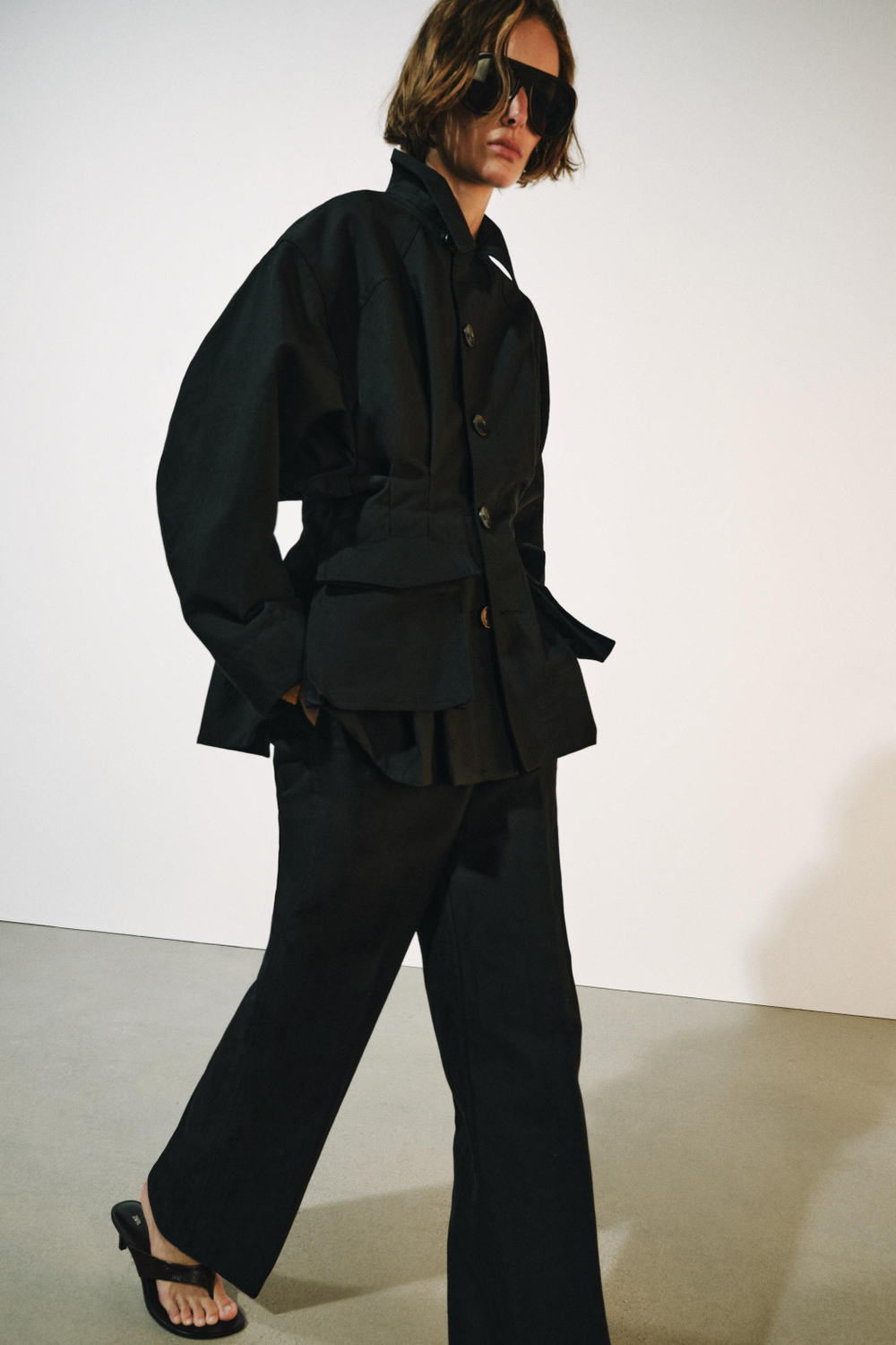 КУРТКА С КАРМАНАМИ — ZW COLLECTION — ZARA
