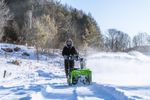 Снегоуборщик Greenworks GD82ST56, 82v, 61 см, в комплекте 3 шт. АКБ 5 А·ч и двойное ЗУ (самоходный ,аккумуляторный) 2602807U3B