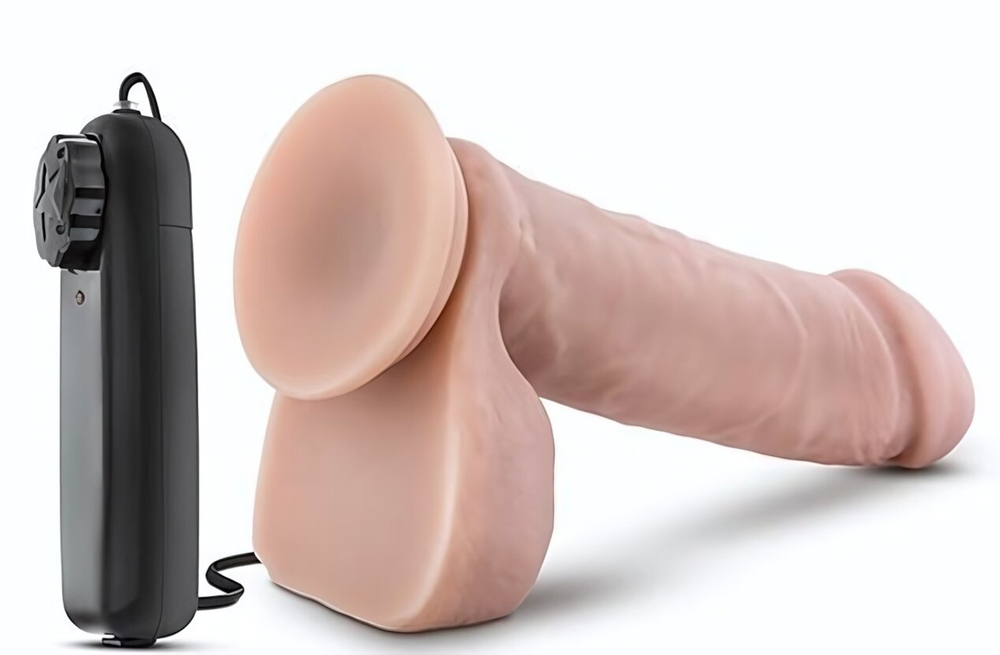 Телесный вибратор THE GOALIE 8INCH DILDO - 20,3 см. (Цвет: телесный)