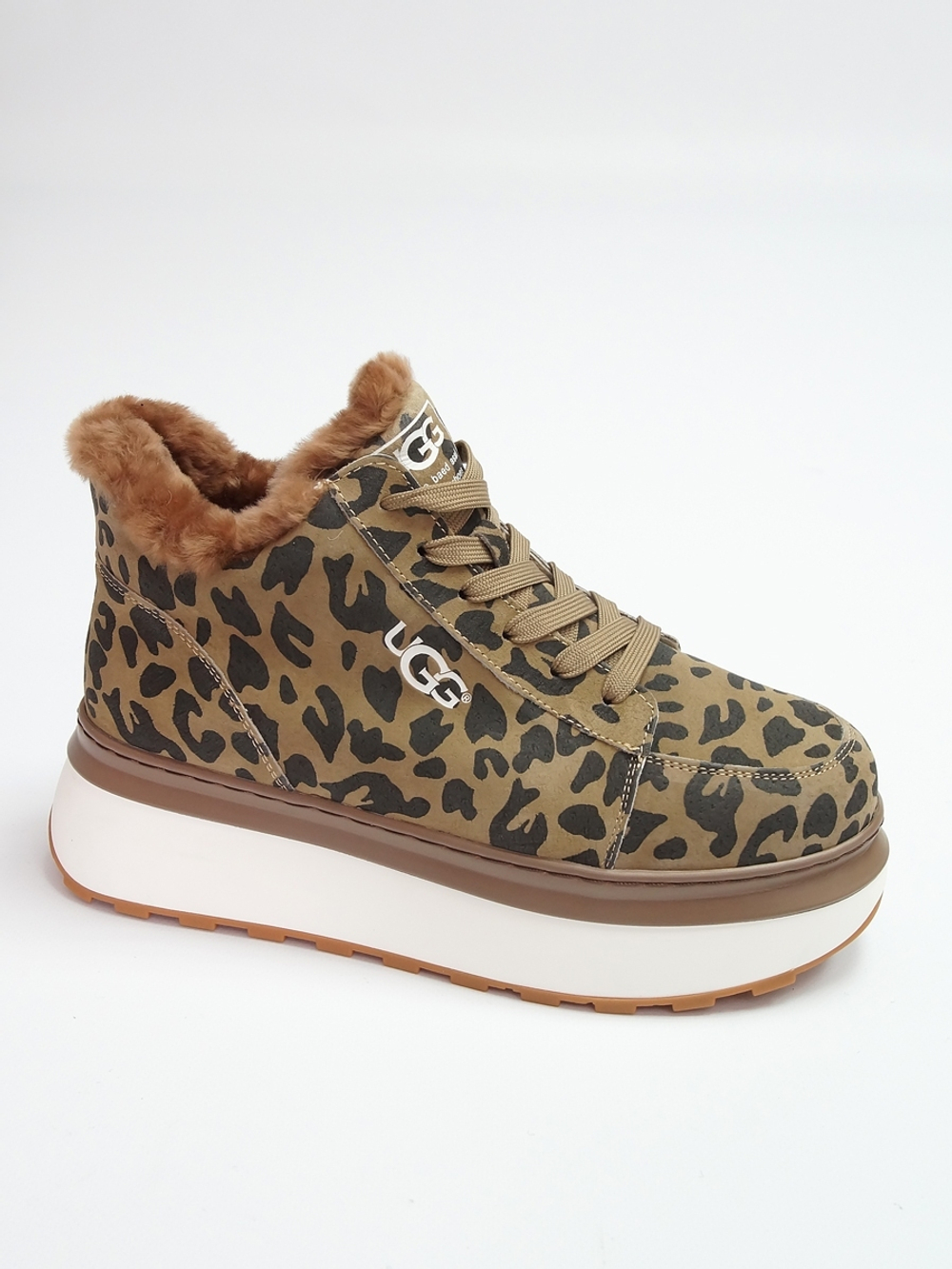 Ботинки женские зимние UGG P0100-2