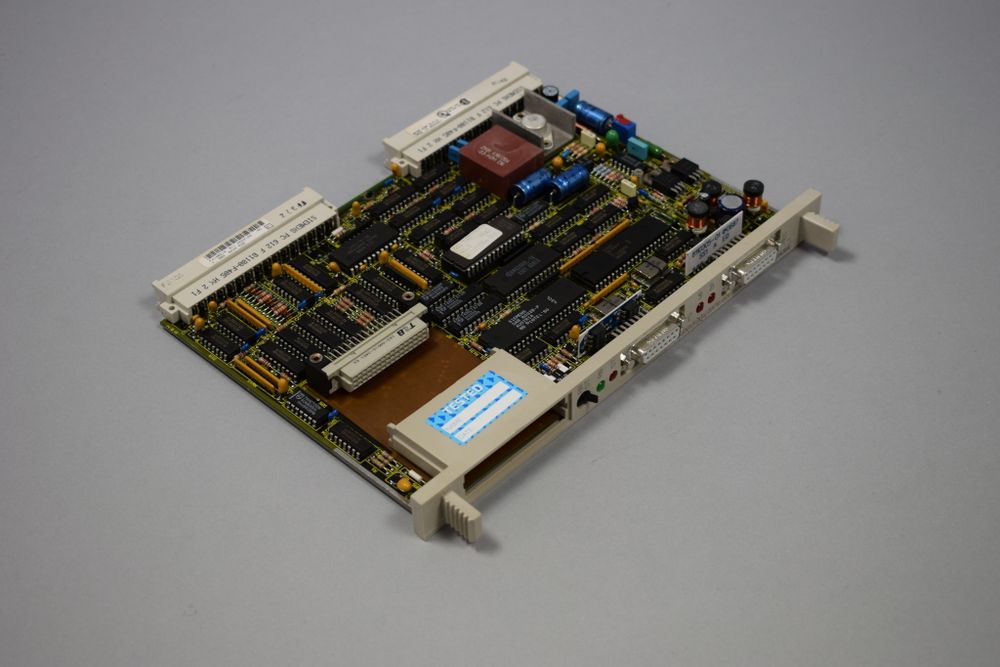 SIEMENS 6ES5530-3LA12