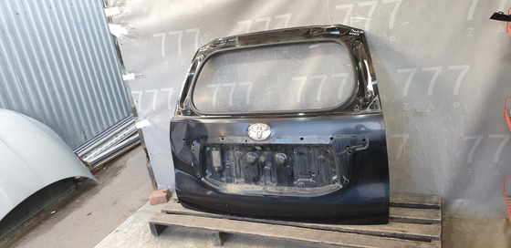 Крышка багажника Toyota Land Cruiser Prado 150 13-17 Б/У Оригинал 6700560F90