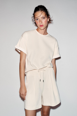 ZARA ФУТБОЛКА ИЗ ПЛОТНОГО ХЛОПКА С КОРОТКИМИ РУКАВАМИ, ЭКРЮ