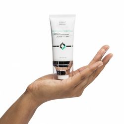 Obagi Medical Смягчающий успокаивающий комплексный лосьон с SPF 25 широкого спектра защиты с тоном, 47 г