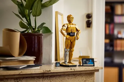 Конструктор LEGO Star Wars 75398 C-3PO
