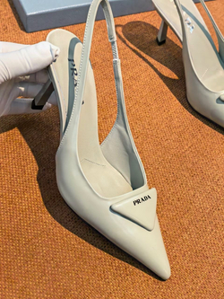 Туфли Prada