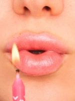 Блеск "Birthday Bomb" (01 Cake My Day), 10 мл.