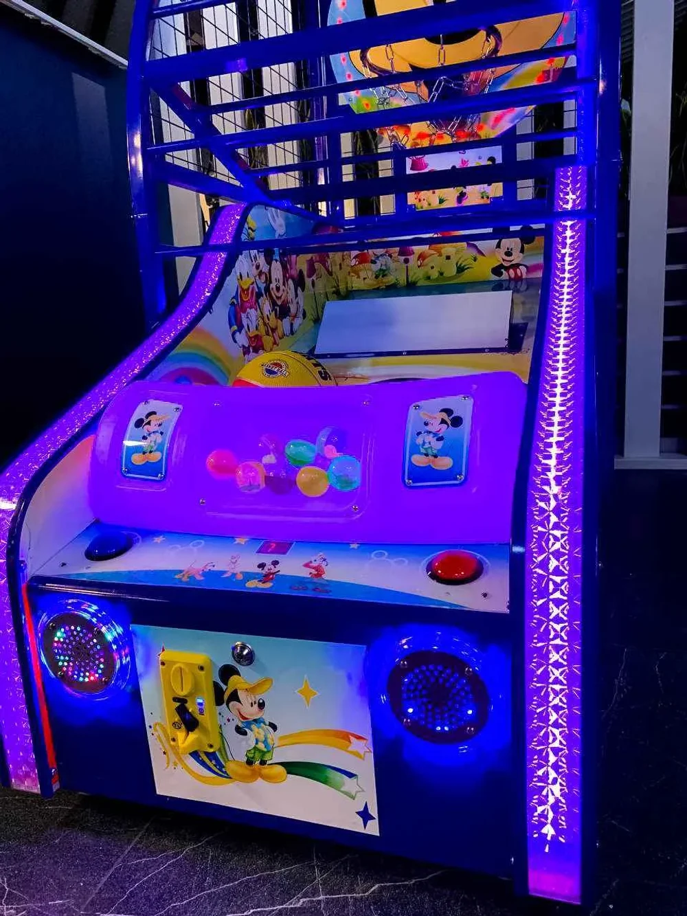 Игровой автомат баскетбол «Мышиная команда»