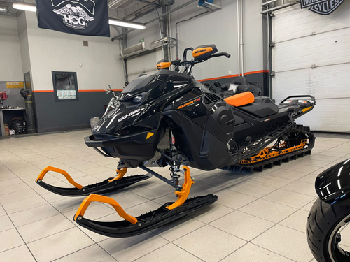 Снегоход BRP SKI-DOO SUMMIT X EXPERT 154 850 E-TEC (2024 m/y) с НДС