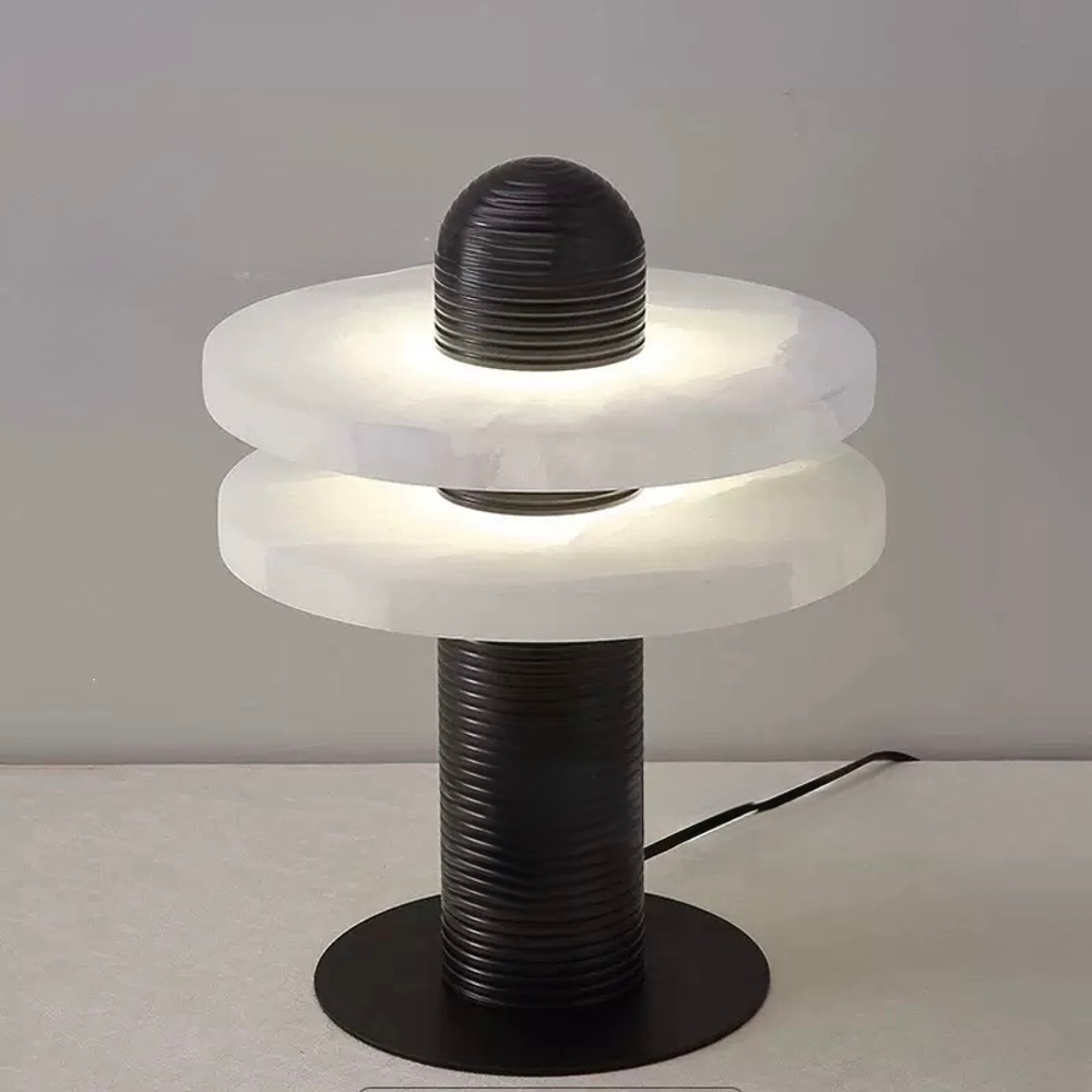 Table design lamp Median by Apparatus