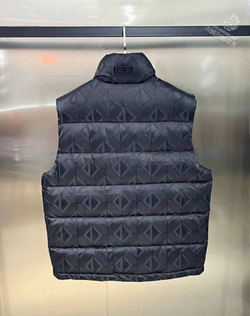Жилет Christian Dior