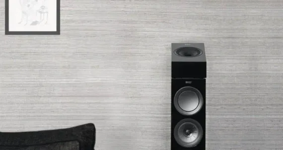 KEF R8A Gloss Black