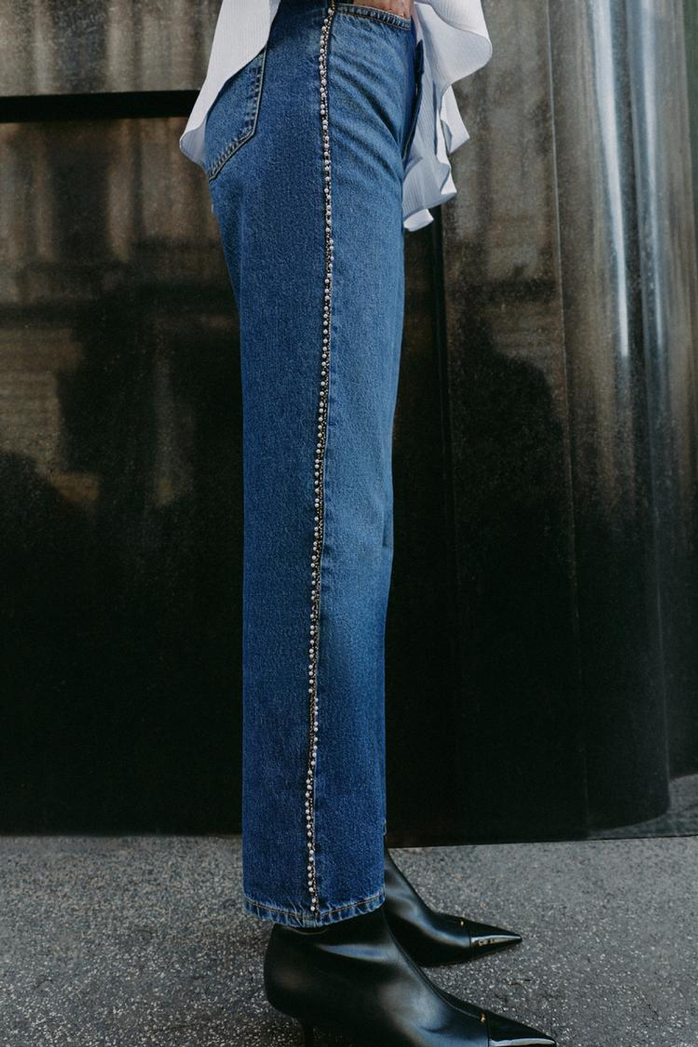 ZARA ДЖИНСЫ Z1975 SLIM STRAIGHT СО СРЕДНЕЙ ПОСАДКОЙ И ЖЕМЧУГОМ, СИНИЙ