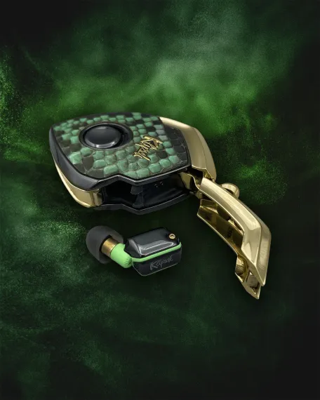 T10 Bespoke Edition Green Anaconda
