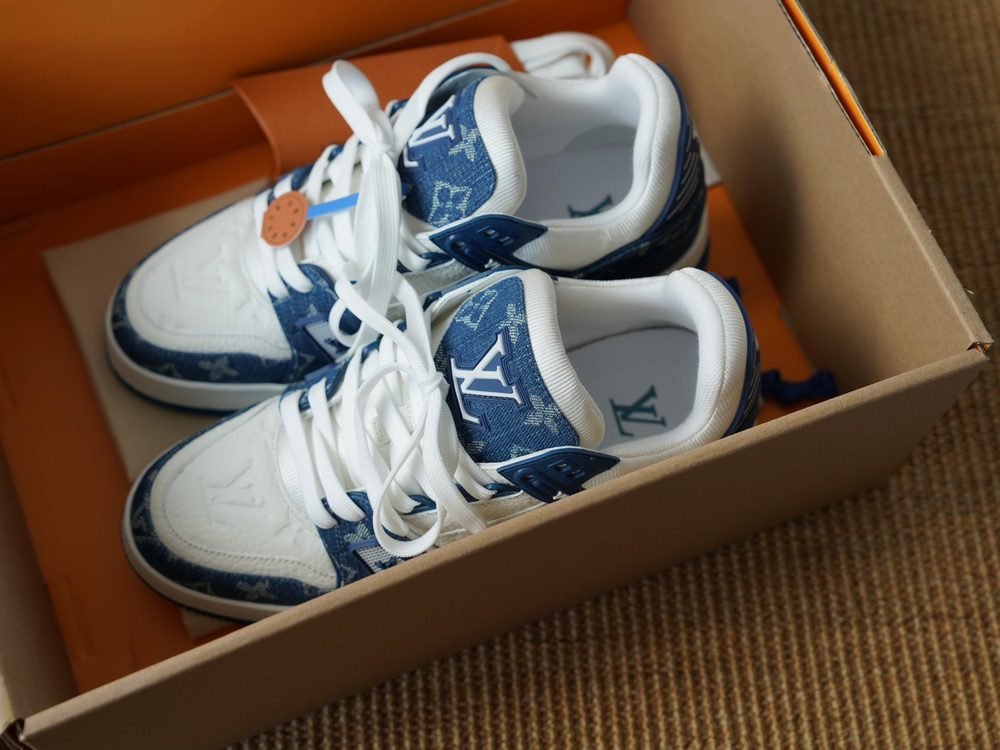 Кроссовки LV Trainer