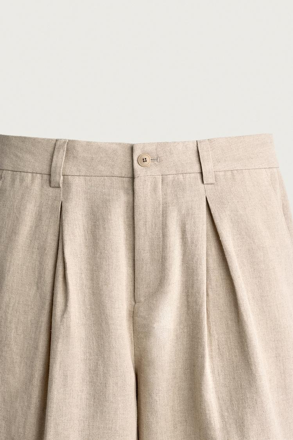 ZARA БРЮКИ СО СКЛАДКАМИ RELAXED FIT, СВЕТЛО-БЕЖЕВЫЙ