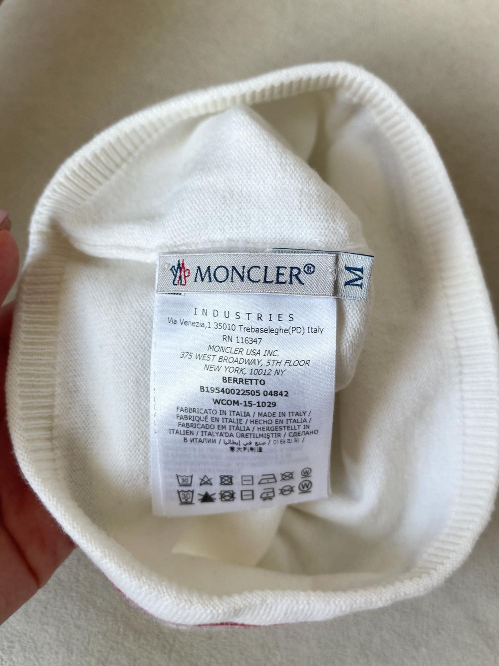 Шапка Moncler, 110