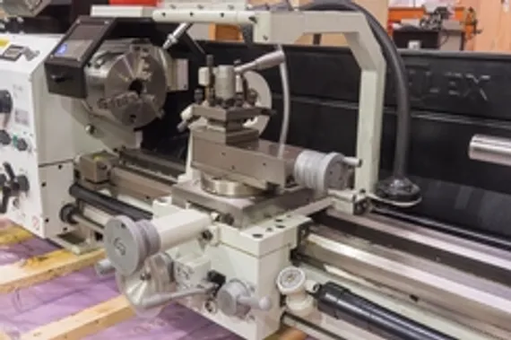 Инструментальный фрезерный станок STALEX WFM 750 Servo