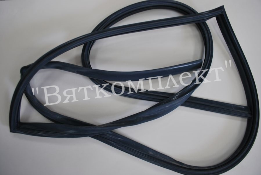 Рамка 689х1647 (из проф) №549-R 26,1х9,5 х30,5; тв.40+5 ШорА, цвет светло-серый ШРТ-16.01.06.000СБ