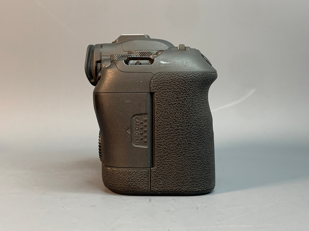 Canon EOS R6 175.000 кадров