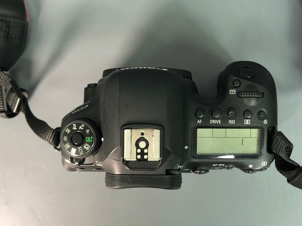 Canon 6D Mark II 36.000 кадров