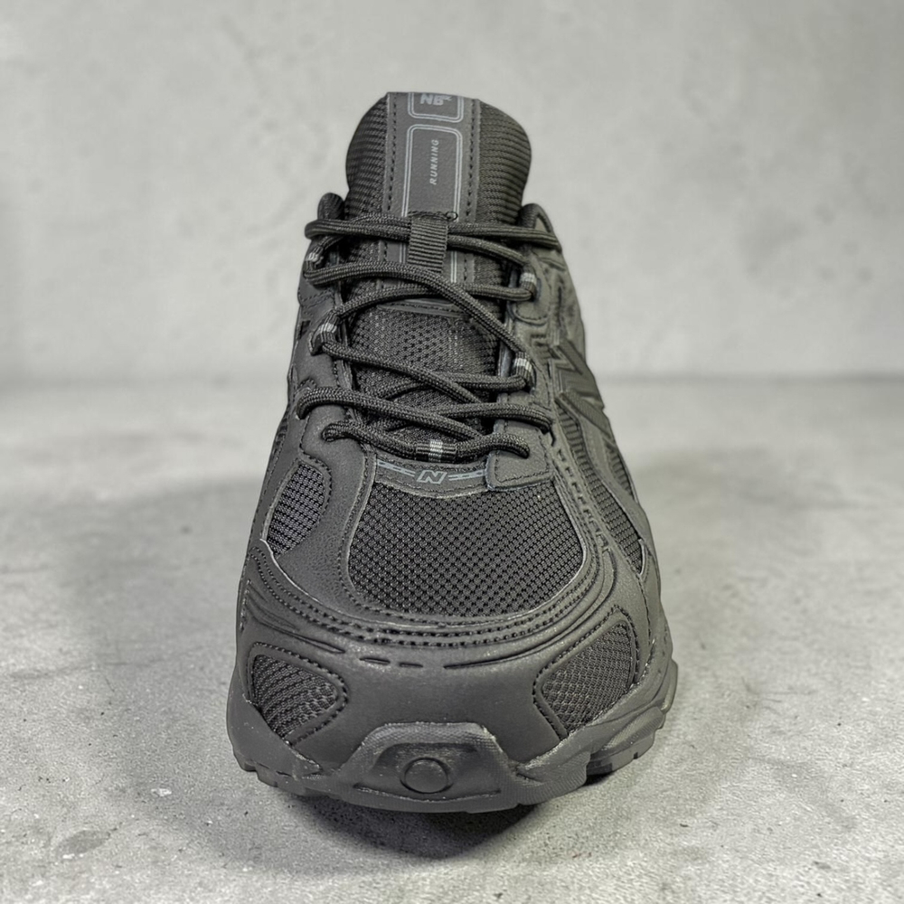 New Balance 740 Cordura • Total Black