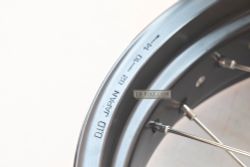 42650-KZZ-A21.  WHEEL SUB ASSY,RR. BLACK COLOR. CRF250M. motard.