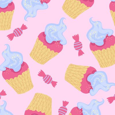 Милые кексы и конфетки на розовом фоне. Cute cupcakes and candies