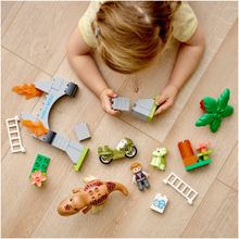 Конструктор LEGO DUPLO Jurassic World 10939 Побег динозавров: тираннозавр и трицератопс