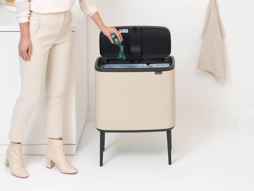 Brabantia Контейнер для мусора Bo Touch 11+23 л бежевый EAN 8710755201585