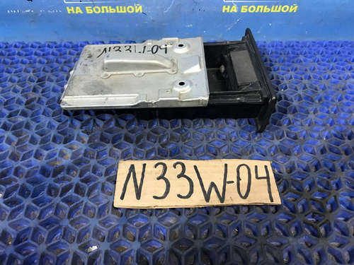 Пепельница MITSUBISHI CHARIOT 1994