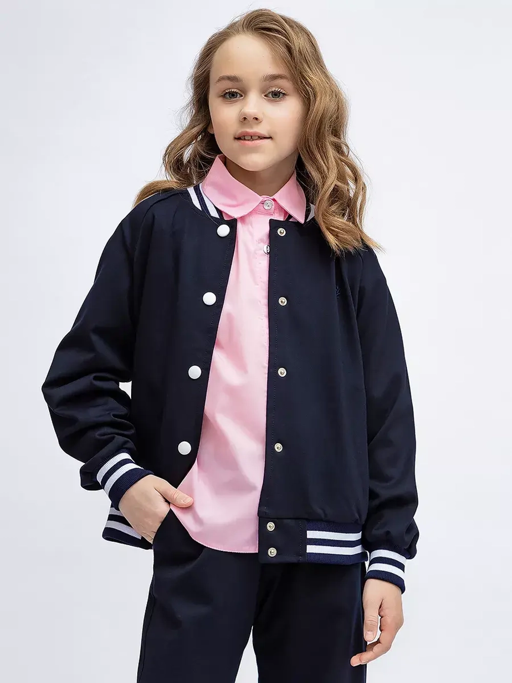 Школьная рубашка классическая oversize