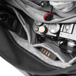 Сумка Peak Design Field Pouch V2