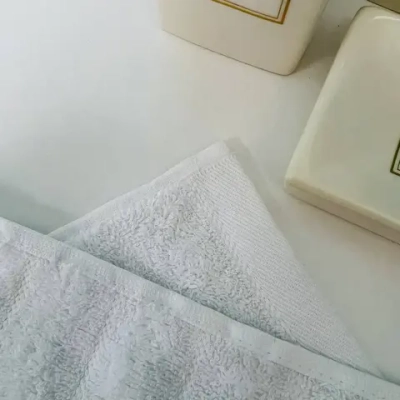 Полотенце махровое 30*50см «FLUFFY» цвет белоснежный 01-001, плотность 500гр/м2