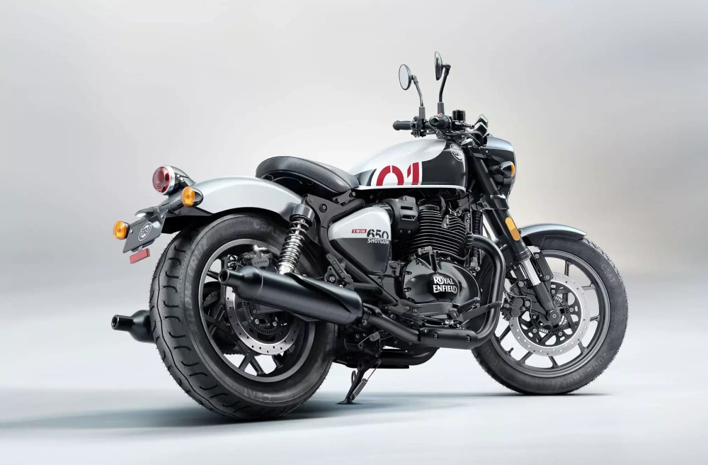 Royal Enfield Shotgun 650 Stencil White (Premium) 2026