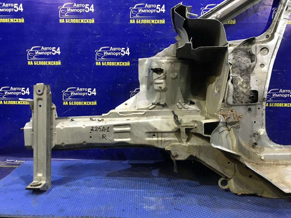 Лонжерон передний правый MITSUBISHI COLT 2003