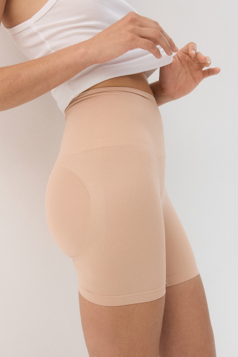 Короткие легинсы Push-up Firm Shape - H&M