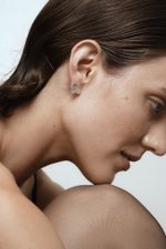 Серьги-протяжки Гортензия ассиметрия
